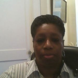 Meet your Posher, Edna